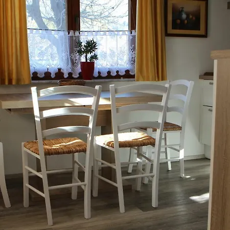 Apartma Lipa Apartment